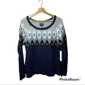 American Eagle Fair Isle Sweater Silver Stitch